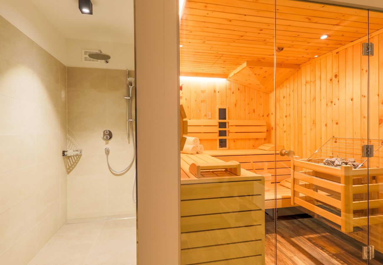 Chalet in Kaprun - Aurora Mountain Chalet